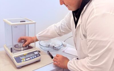 Učenici u analitičkom laboratoriju: određivanjem vlage u lješnjacima do vrhunske kvalitete ploda